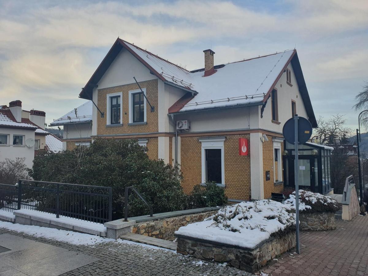 Apartamenty Vip Zdrojowa 6 Świeradów-Zdrój Exteriér fotografie